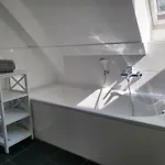 Dhh 