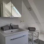 Dhh 
